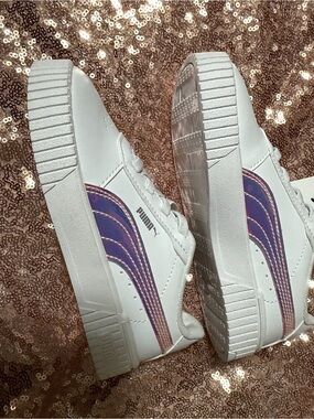 Puma White Sneakers with Purple and Pink Gradient Stripe / glitter